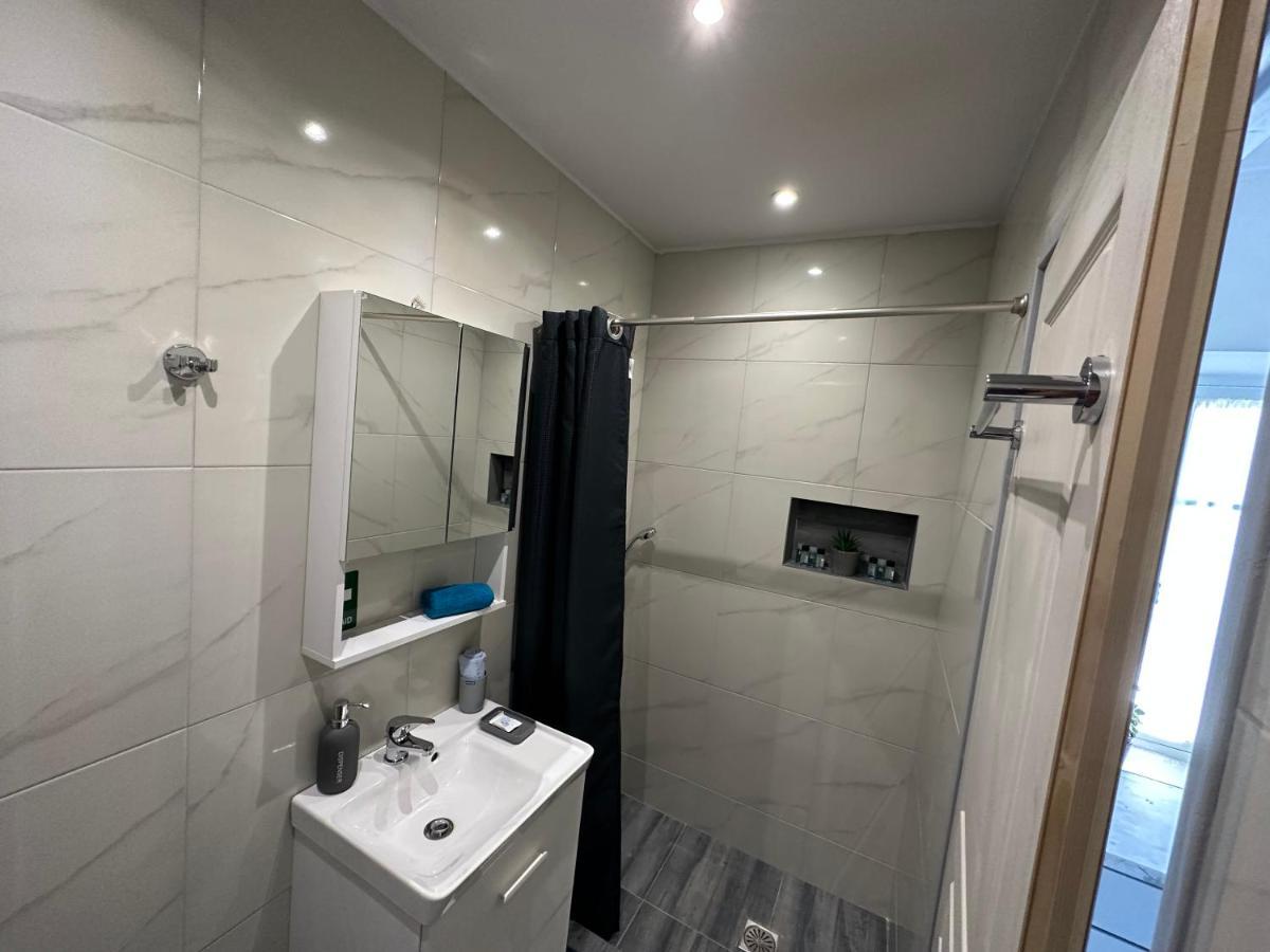 Brinia Cosy Apartment Poros Town Exterior foto